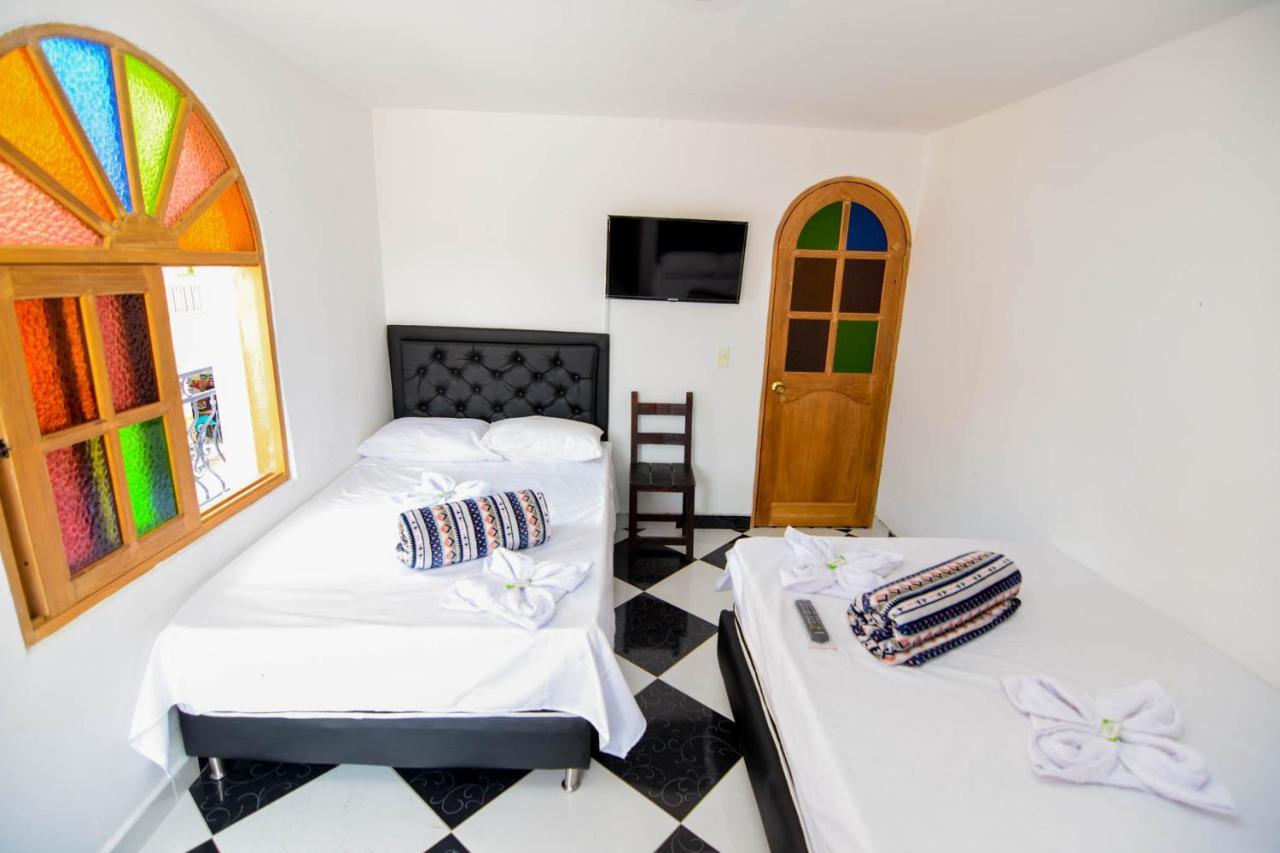 Hotel El Paisaje Guatape Bagian luar foto