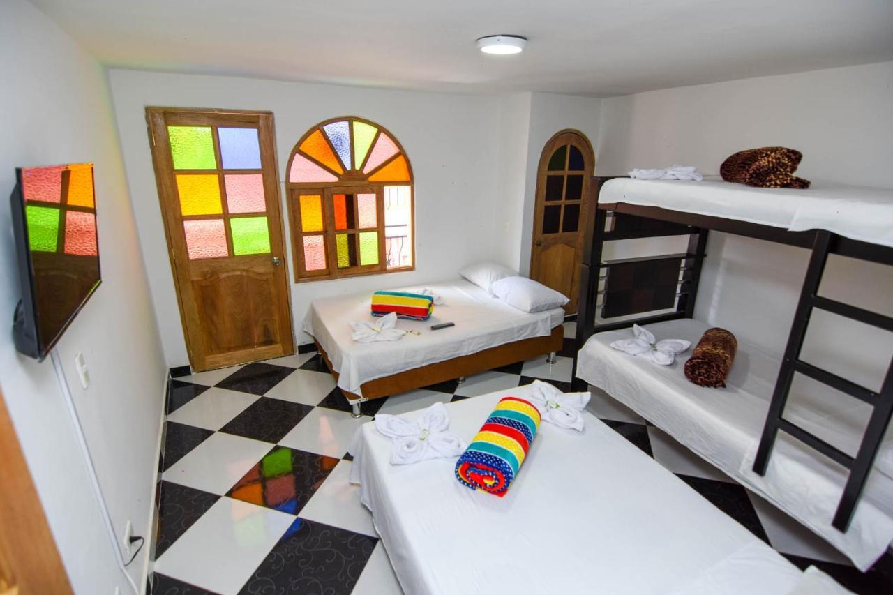 Hotel El Paisaje Guatape Bagian luar foto